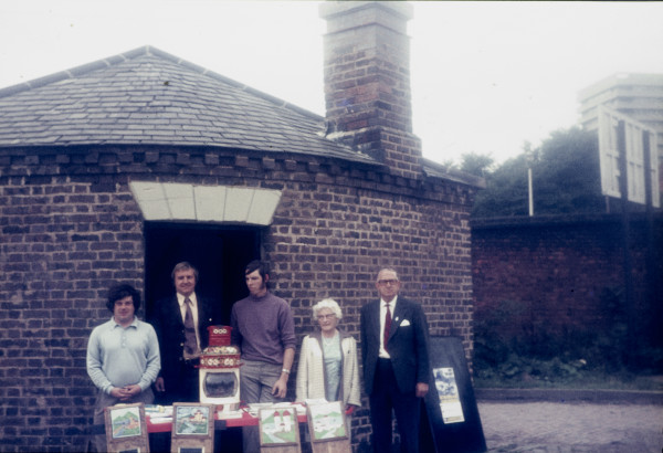 BW197-2-20-34-4 image BW197-2-20-34-4