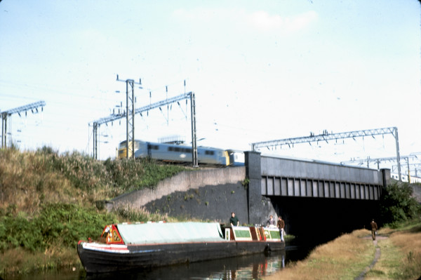 BW197-2-13-45-4 image BW197-2-13-45-4