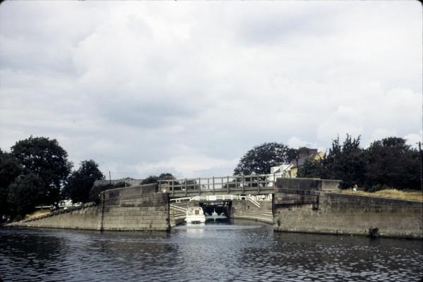 BW197-2-21-9-4 image BW197-2-21-9-4