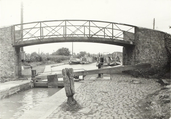BW200-1-72-9-4 image BW200-1-72-9-4
