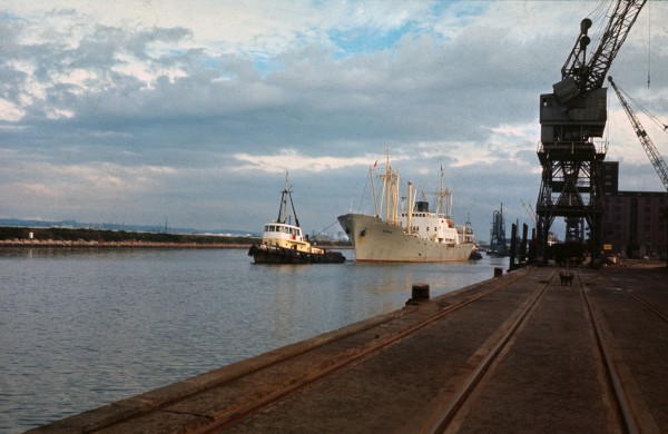 ad-1-1-06 'norma' (sweden) leaving ellesmere port(2) image ad-1-1-06 'norma' (sweden) leaving ellesmere port(2)