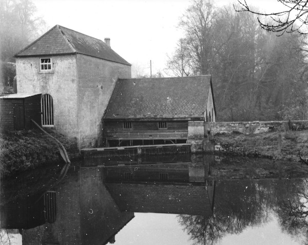 image Claverton Pumping Station, Kennet & Avon Canal. General view of Buildings taken from accomodation bridge over leat. Shows temporary shed erected to house diesel pumping set. 1954.