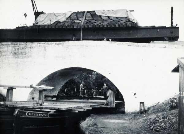 BW197-1-2-14 image BW197-1-2-14