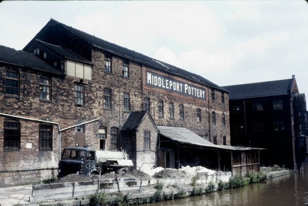 BW197-2-21-37-14 image BW197-2-21-37-14