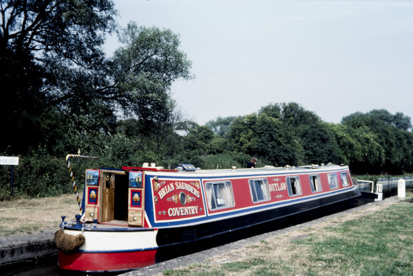 BW197-2-33-28-14 image BW197-2-33-28-14