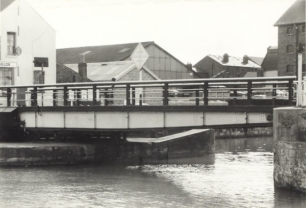 BW200-1-42-9-14 image BW200-1-42-9-14