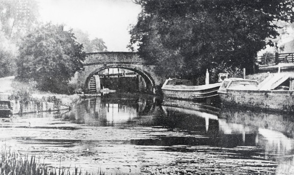 R0734 image R0734