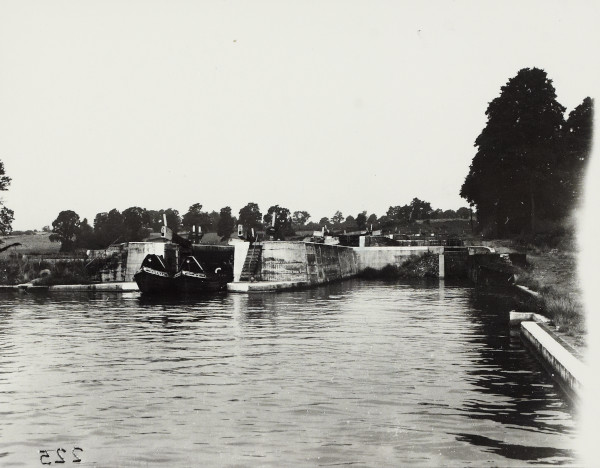 BW192-3-2-2-13-1-54 image BW192-3-2-2-13-1-54