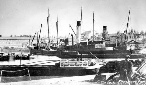 c03226 ellesmere port basin looking toward porters row 1900's image c03226 ellesmere port basin looking toward porters row 1900's