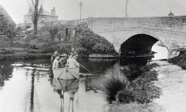 R0174 image R0174