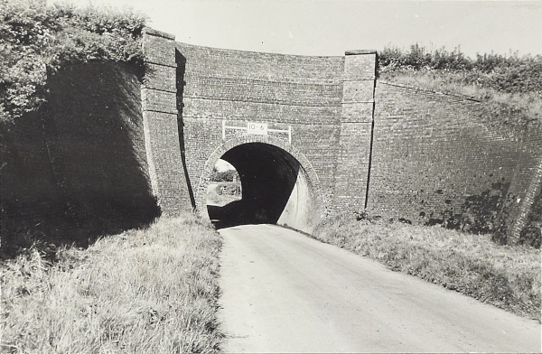 BW200-1-2-5 image BW200-1-2-5