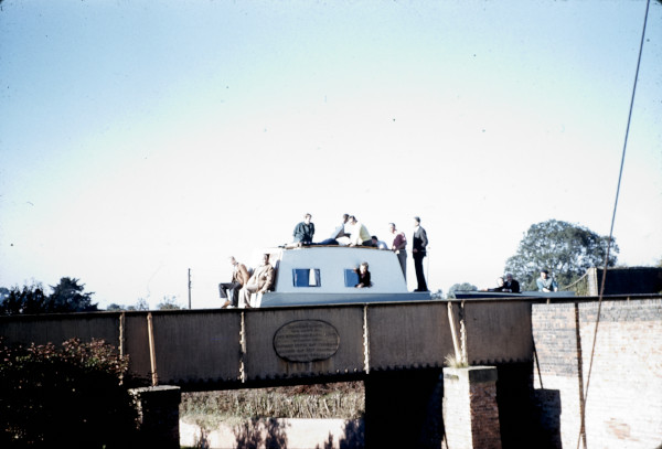 BW197-2-5-2-5 image BW197-2-5-2-5