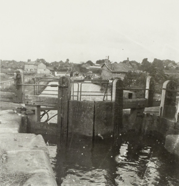 BW192-3-1-2-13-15 image BW192-3-1-2-13-15