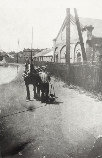 BW192-3-2-2-28-25 image BW192-3-2-2-28-25