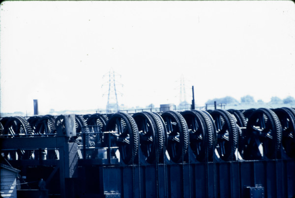 BW197-2-21-35 image BW197-2-21-35