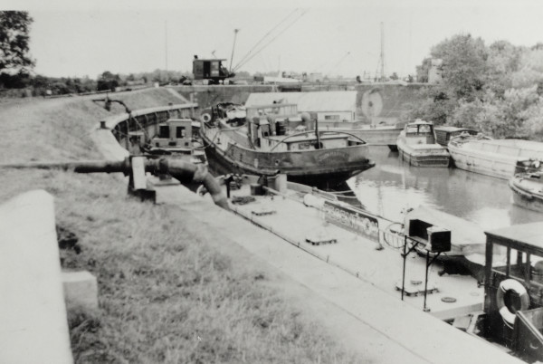 BW192-3-2-2-24-35 image BW192-3-2-2-24-35