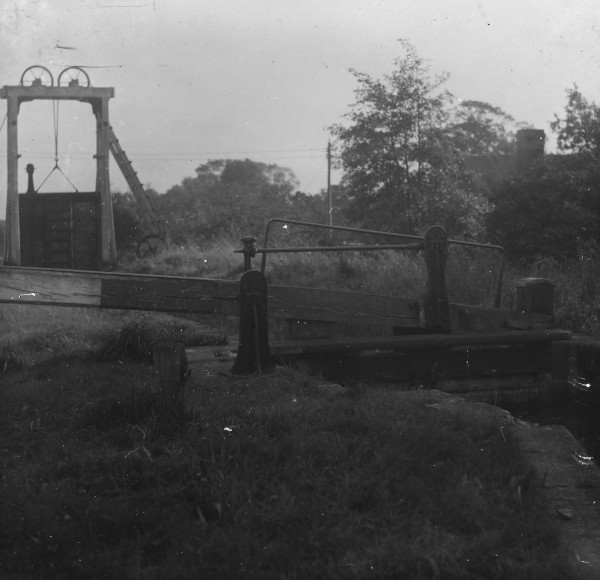 crt_cal1_37 image crt_cal1_37