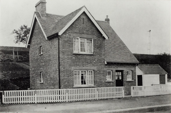 BW192-3-2-2-12-1-275 image BW192-3-2-2-12-1-275