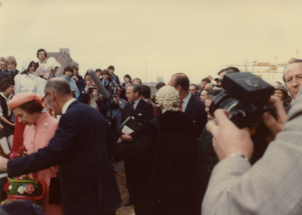 crt_qvisit_45 image crt_qvisit_45