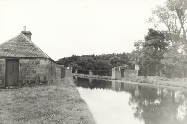 BW200-1-100-2-6 image BW200-1-100-2-6