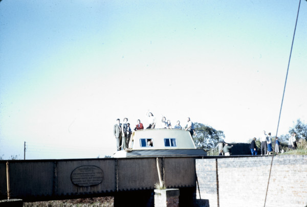 BW197-2-5-2-6 image BW197-2-5-2-6