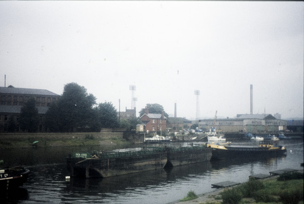 BW197-2-21-12-6 image BW197-2-21-12-6