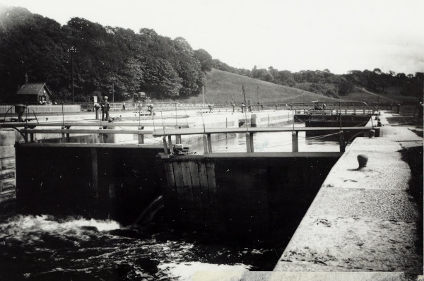 BW192-3-2-1-23-46 image BW192-3-2-1-23-46