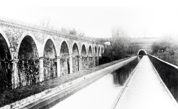 R0276 image R0276