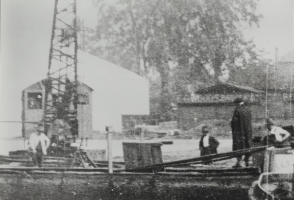 BW192-3-2-2-13-1-496 image BW192-3-2-2-13-1-496