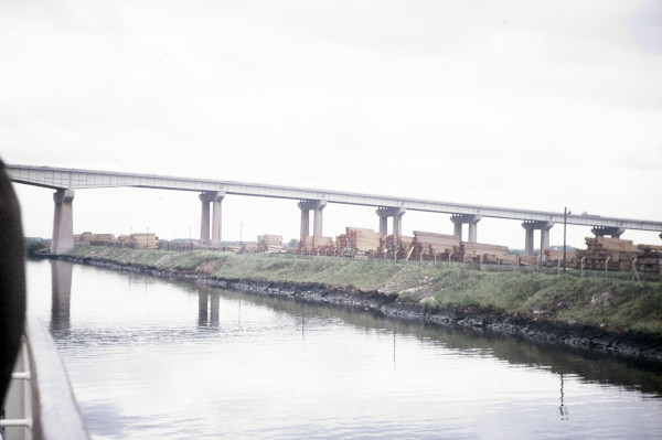 BW197-2-4-1-7 image BW197-2-4-1-7