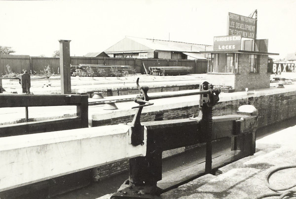BW200-1-50-2-7 image BW200-1-50-2-7