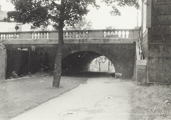 BW200-1-12-6-7 image BW200-1-12-6-7