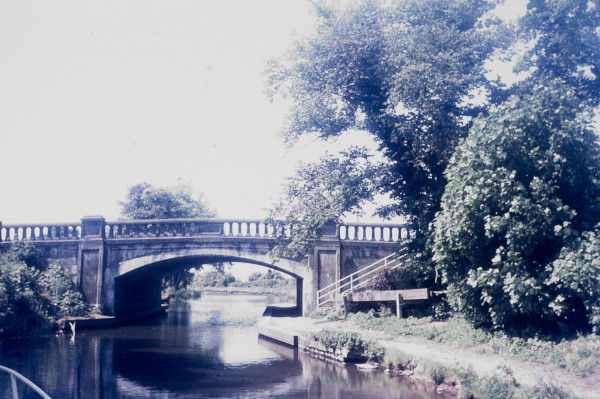 BW197-2-15-6-7 image BW197-2-15-6-7