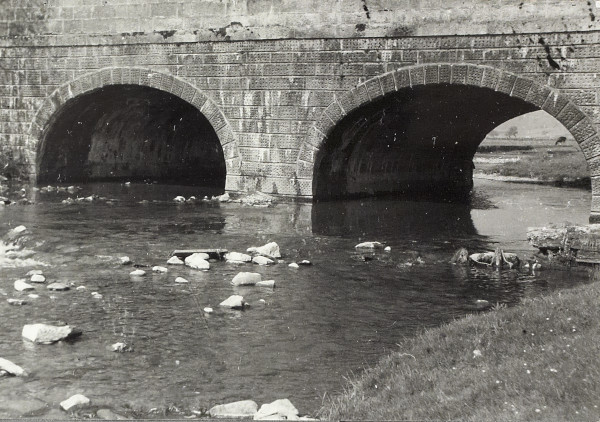 BW200-1-52-1-28-7 image BW200-1-52-1-28-7