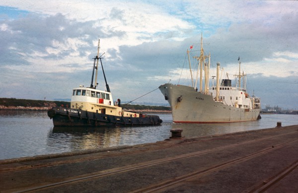 ad-1-1-09 'norma' (sweden) leaving ellesmere port(5) image ad-1-1-09 'norma' (sweden) leaving ellesmere port(5)