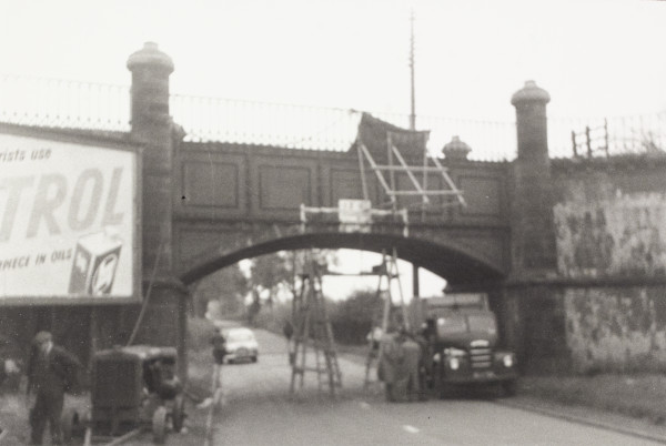 BW192-3-2-1-27-37 image BW192-3-2-1-27-37