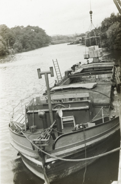 BW197-1-2-47 image BW197-1-2-47