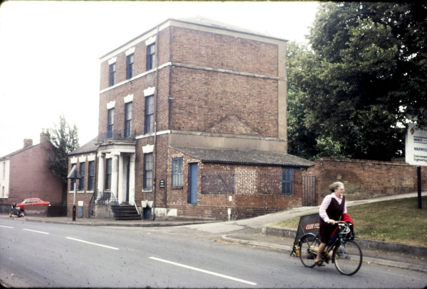 BW197-2-26-47 image BW197-2-26-47