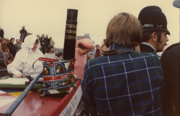 crt_qvisit_17 image crt_qvisit_17