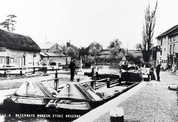 R0767 image R0767