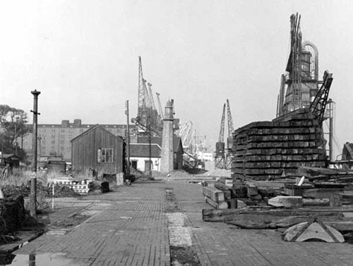 c03269 shrop-union wharf & lighthouse 1960's image c03269 shrop-union wharf & lighthouse 1960's
