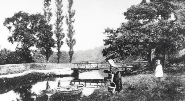 R0697 image R0697