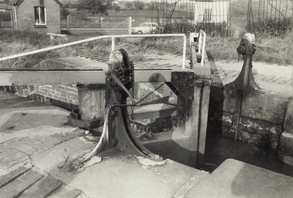 BW200-1-55-30-8 image BW200-1-55-30-8