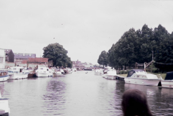 BW197-2-30-21-8 image BW197-2-30-21-8