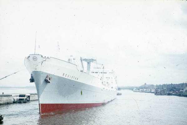 BW197-2-4-1-18 image BW197-2-4-1-18