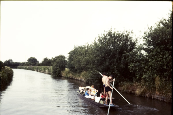 BW197-2-33-28-18 image BW197-2-33-28-18