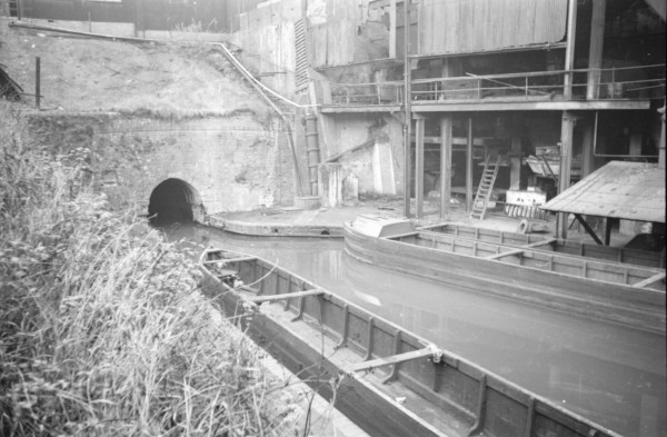 1- aw438-6 tube boat image 1- aw438-6 tube boat
