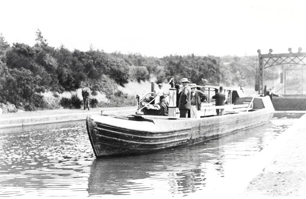 R0928 image R0928
