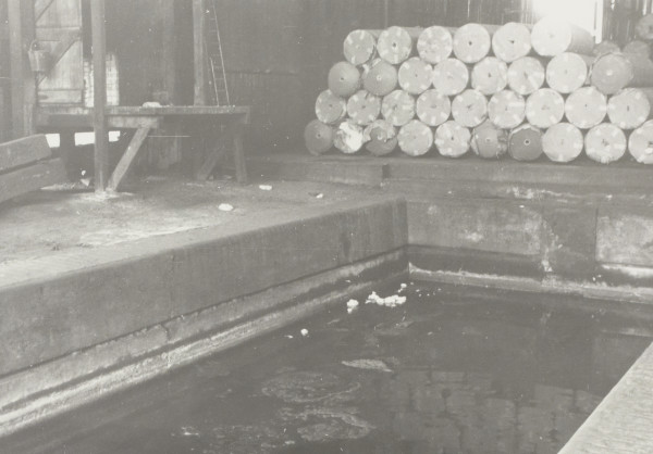 BW192-3-2-1-12-1-198 image BW192-3-2-1-12-1-198