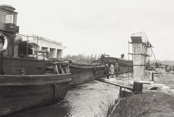 BW192-3-2-1-28-9 image BW192-3-2-1-28-9